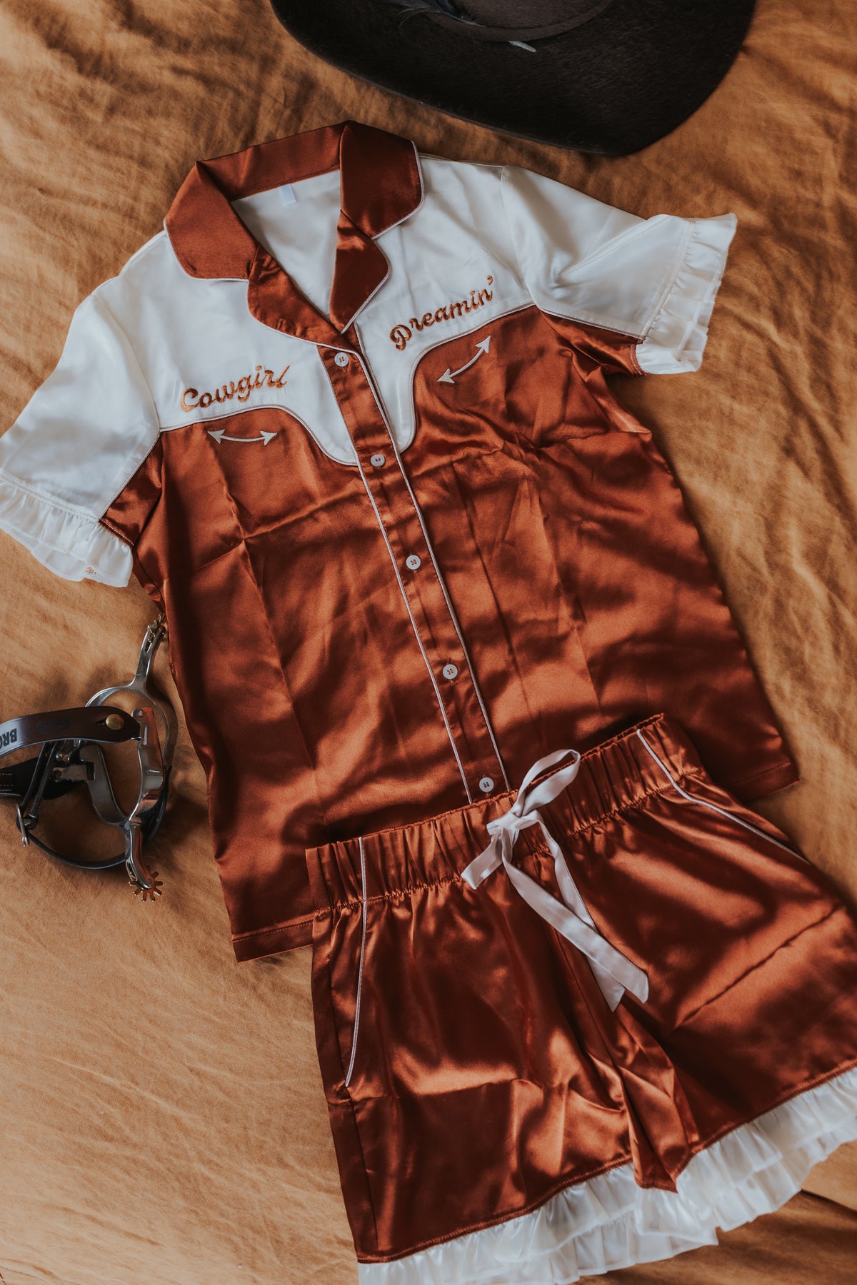 Cowgirl Dreamin’ Womens Pyjamas- Rust