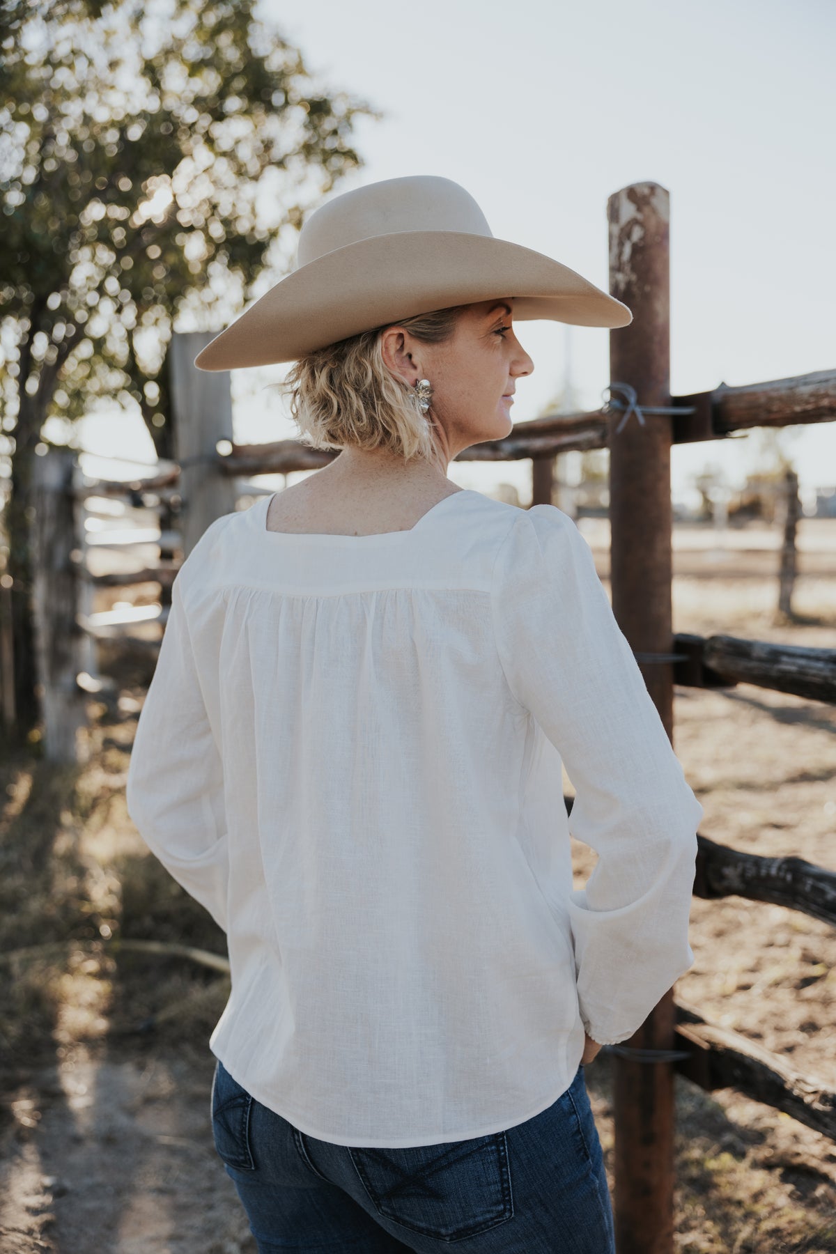 Glenda - White